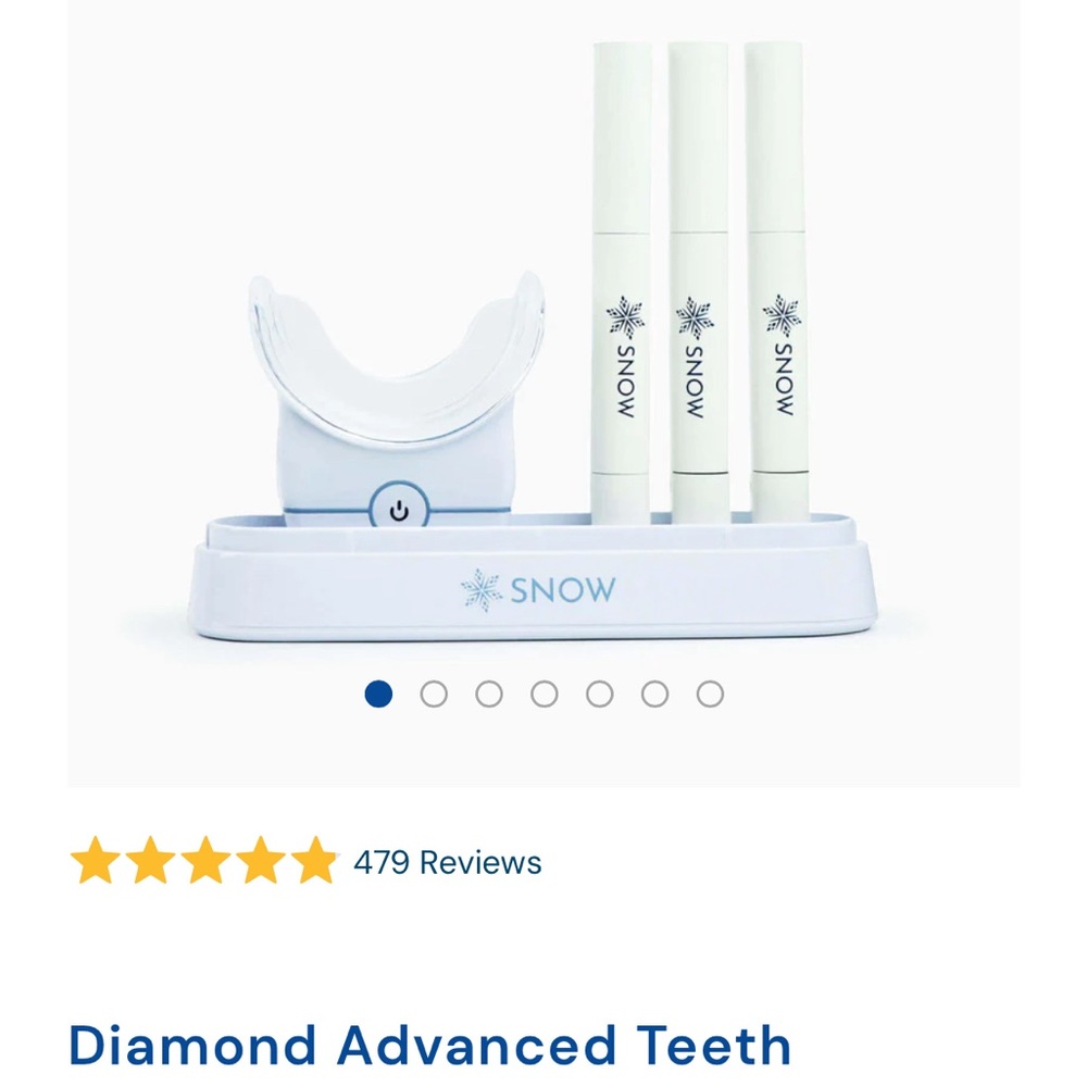 NIB  teeth whiting kit by SNOW